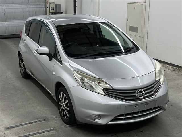 10160 NISSAN NOTE E12 2012 г. (MIRIVE Saitama)