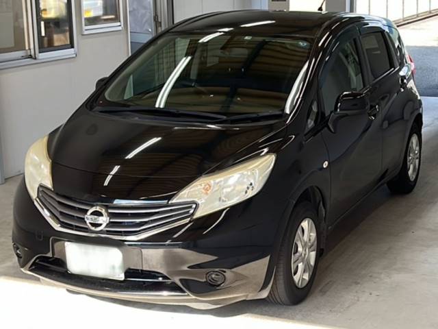 1018 NISSAN NOTE E12 2013 г. (KCAA Minami Kyushu)