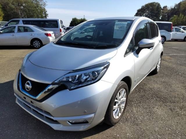 14861 NISSAN NOTE SNE12 2018 г. (LUM Tokyo Nyusatsu)