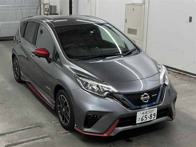 15012 NISSAN NOTE HE12 2017 г. (MIRIVE Saitama)