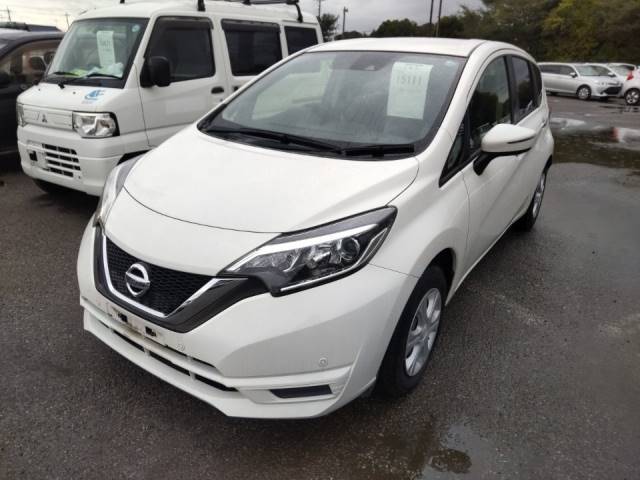 15111 NISSAN NOTE E12 2018 г. (LUM Tokyo Nyusatsu)