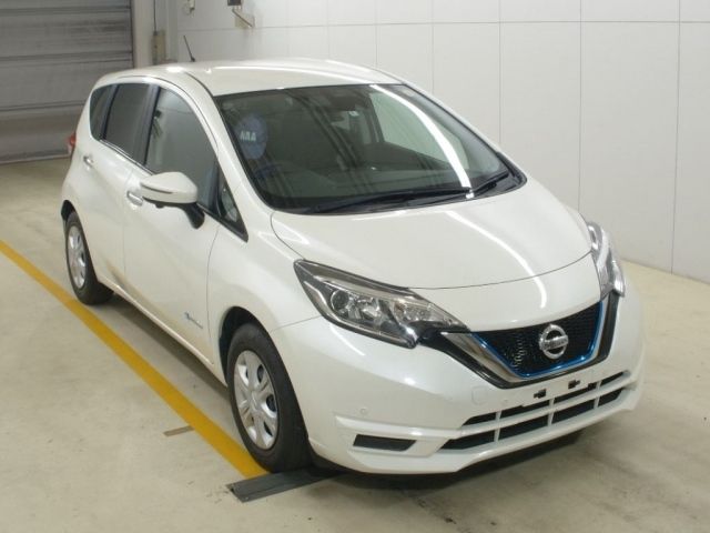 2 NISSAN NOTE HE12 2017 г. (NAA Nagoya)