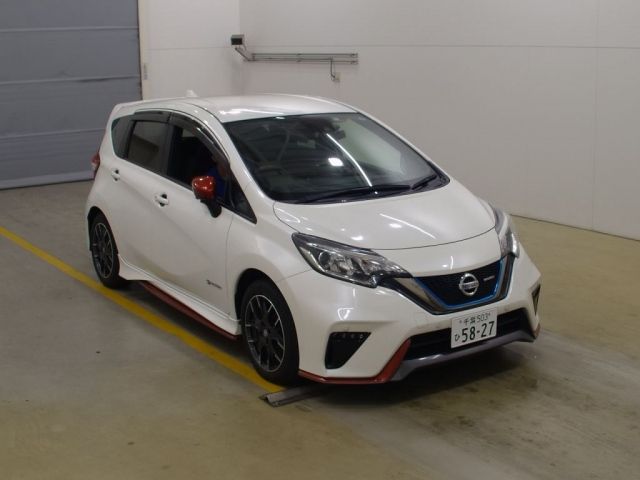 2011 NISSAN NOTE HE12 2018 г. (NAA Tokyo)