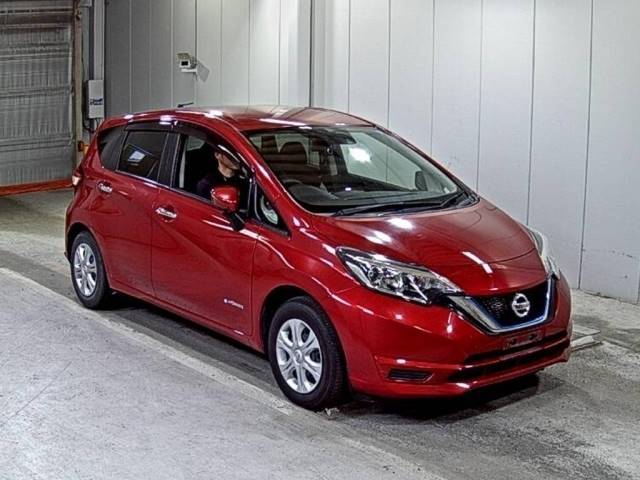 4015 NISSAN NOTE HE12 2017 г. (LAA Shikoku)