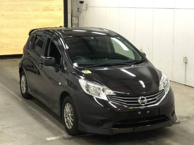 4164 NISSAN NOTE E12 2013 г. (IAA Osaka)