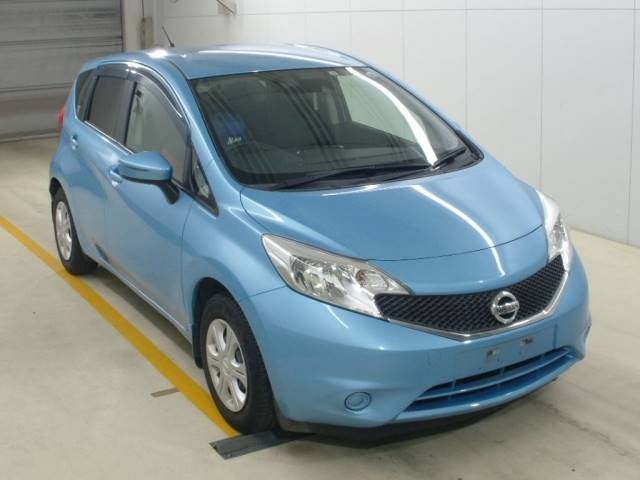 4233 NISSAN NOTE E12 2015 г. (NAA Nagoya)