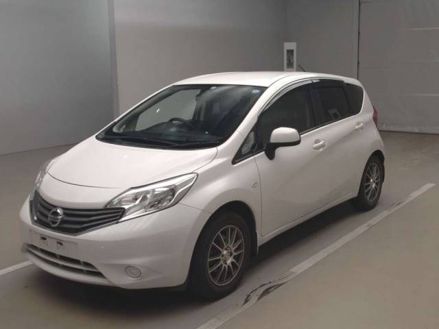 52039 NISSAN NOTE E12 2012 г. (TAA Kantou)