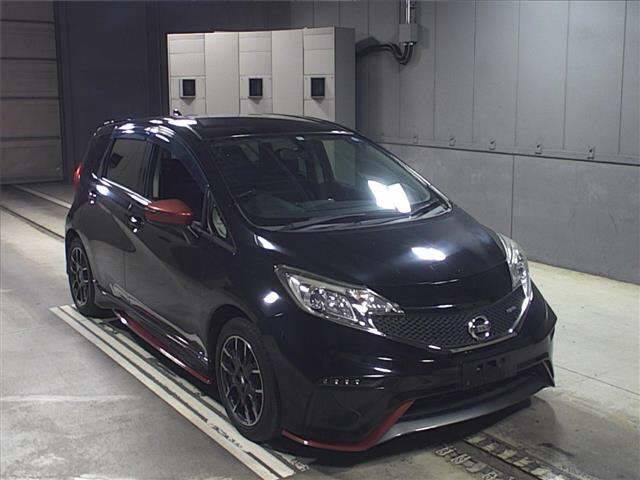 5275 NISSAN NOTE E12 2014 г. (JU Gifu)