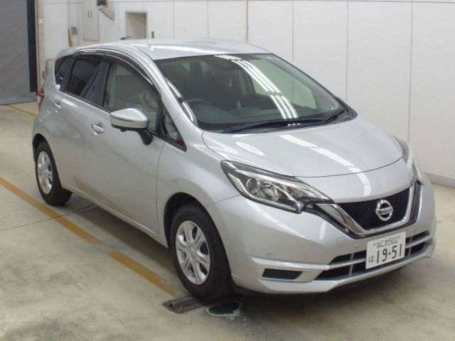 6 NISSAN NOTE E12 2017 г. (NAA Osaka)