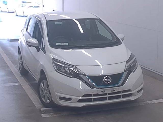 6018 NISSAN NOTE HE12 2016 г. (NAA Fukuoka)