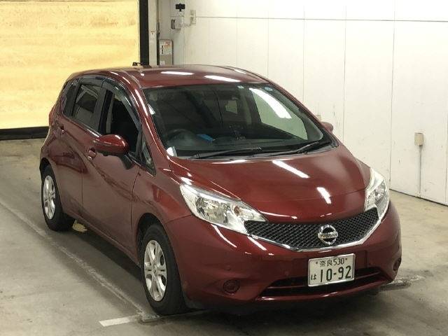 6127 NISSAN NOTE E12 2015 г. (IAA Osaka)