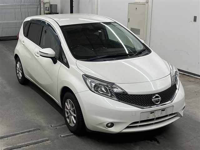 65064 NISSAN NOTE E12 2015 г. (MIRIVE Saitama)