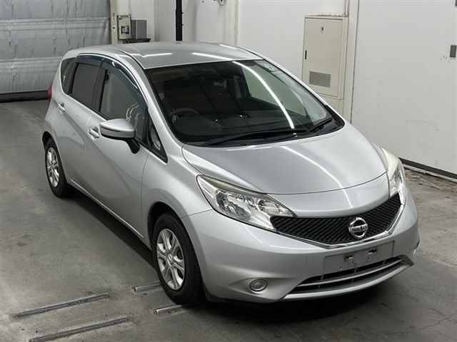 65156 NISSAN NOTE E12 2014 г. (MIRIVE Saitama)