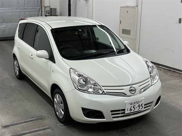 65193 NISSAN NOTE E11 2011 г. (MIRIVE Saitama)