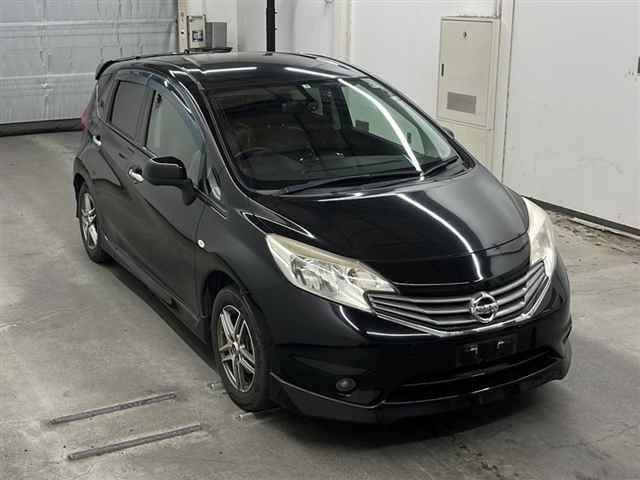 65413 NISSAN NOTE E12 2013 г. (MIRIVE Saitama)