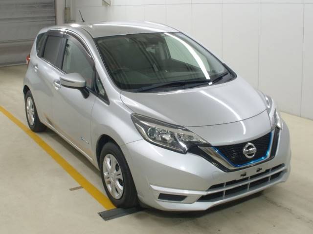 6569 NISSAN NOTE HE12 2016 г. (NAA Nagoya)