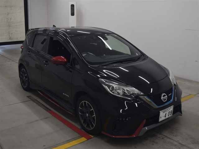 70088 NISSAN NOTE HE12 2018 г. (MIRIVE Osaka)