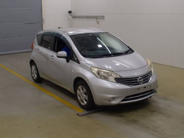 8614 NISSAN NOTE E12 2013 г. (NAA Tokyo)