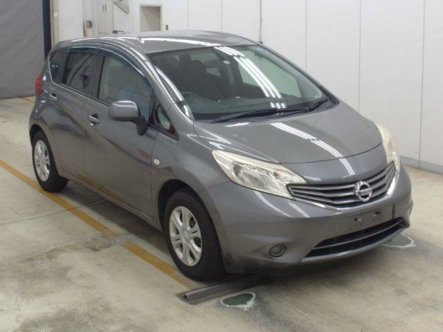 5110 NISSAN NOTE E12 2013 г. (NAA Osaka)