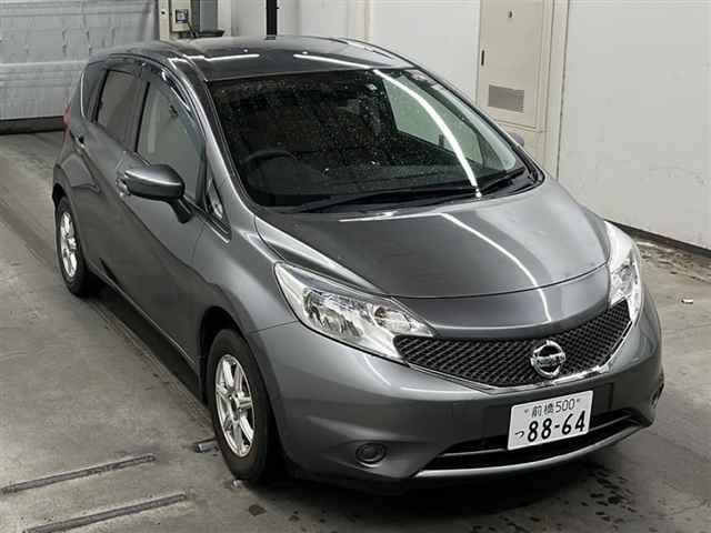 90356 NISSAN NOTE E12 2015 г. (MIRIVE Saitama)