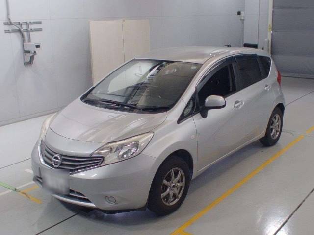 90379 NISSAN NOTE E12 2013 г. (CAA Chubu)