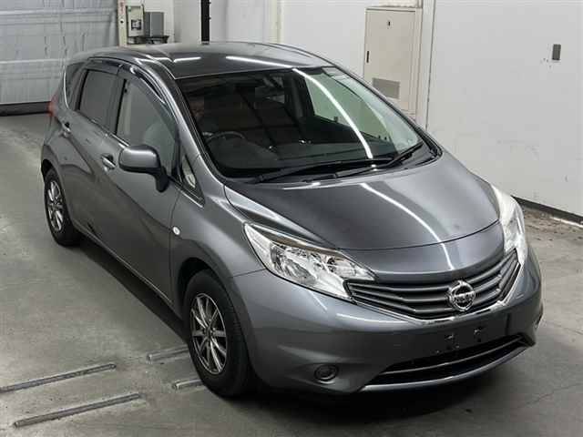 90551 NISSAN NOTE E12 2013 г. (MIRIVE Saitama)