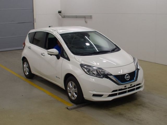 93 NISSAN NOTE HE12 2018 г. (NAA Tokyo)