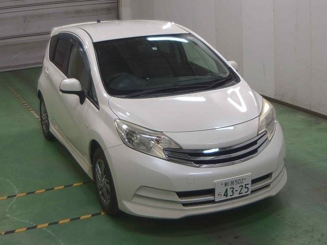 1548 NISSAN NOTE E12 2013 г. (JU Niigata)