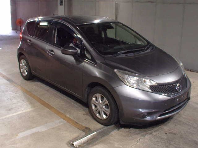 8225 NISSAN NOTE E12 2015 г. (JU Fukuoka)