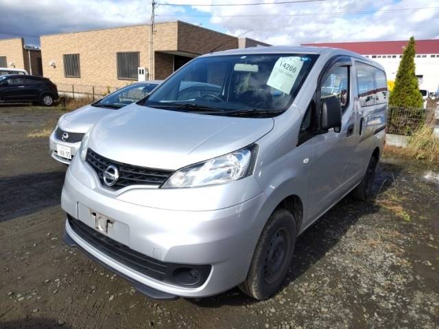 14266 NISSAN NV200 VNM20 2018 г. (LUM Tokyo Nyusatsu)