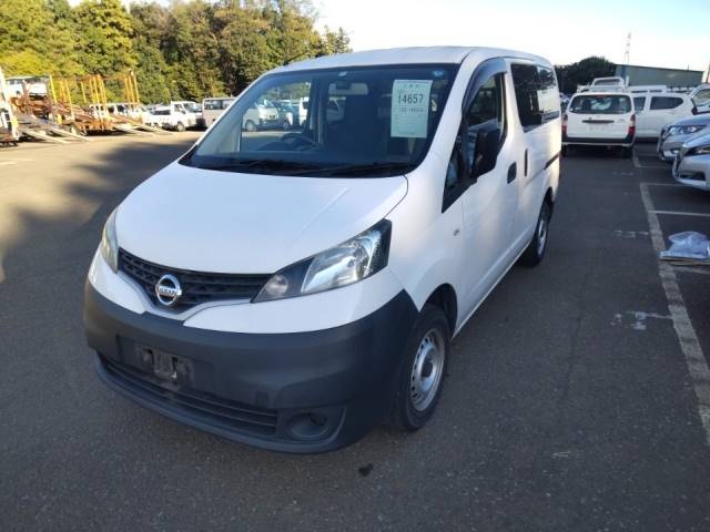 14657 NISSAN NV200 VM20 2016 г. (LUM Tokyo Nyusatsu)