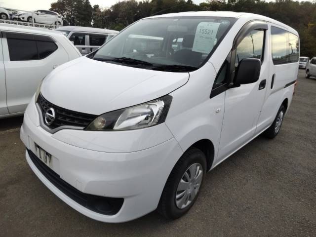 15521 NISSAN NV200 VM20 2017 г. (LUM Tokyo Nyusatsu)