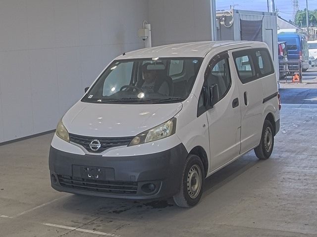 20301 NISSAN NV200 VM20 2012 г. (ARAI Oyama VT)