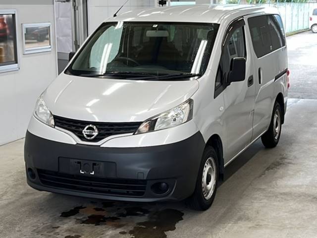 3422 NISSAN NV200 VM20 2016 г. (KCAA Minami Kyushu)