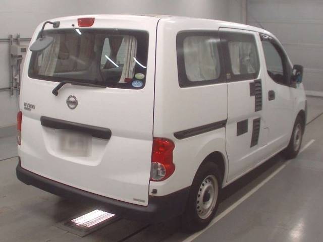 40107 NISSAN NV200 VM20 2016 г. (CAA Tokyo)