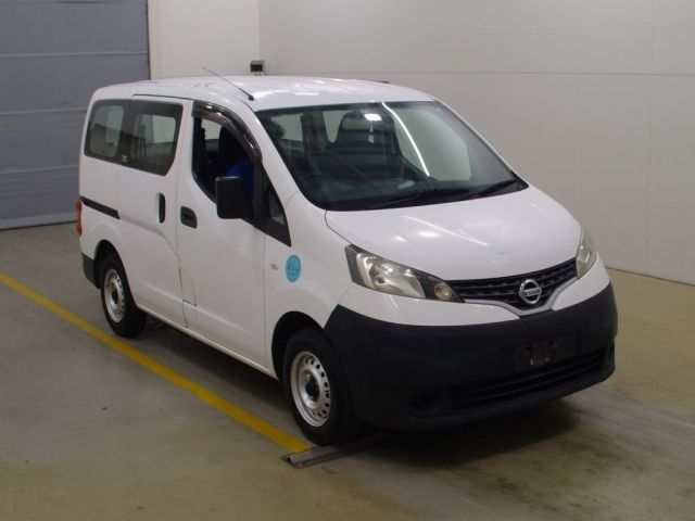 5017 NISSAN NV200 VM20 2016 г. (NAA Tokyo)