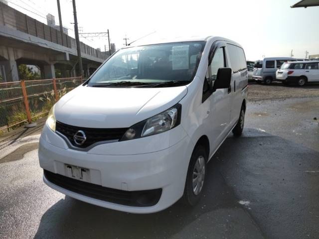 5088 NISSAN NV200 VM20 2016 г. (LUM Nagoya Nyusatsu)