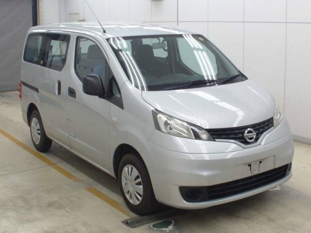 65 NISSAN NV200 VM20 2018 г. (NAA Osaka)