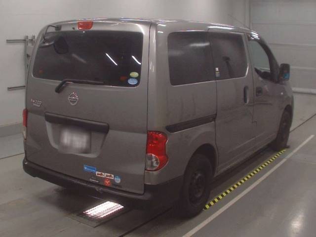 8029 NISSAN NV200 VM20 2011 г. (CAA Tokyo)