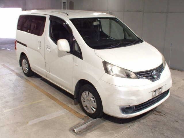 8317 NISSAN NV200 M20 2015 г. (JU Fukuoka)