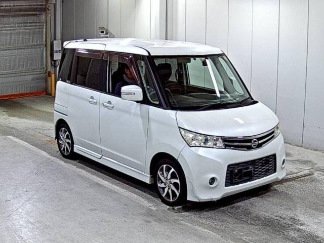 1010 NISSAN ROOX ML21S 2012 г. (LAA Shikoku)