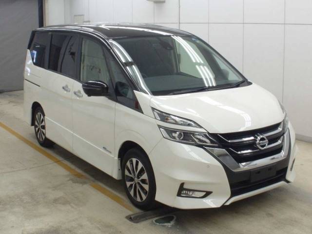 1025 NISSAN SERENA GFC27 2018 г. (NAA Osaka)