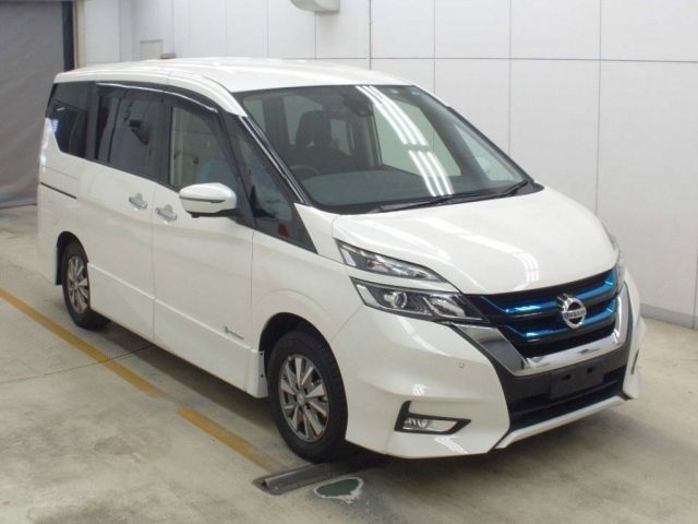 13 NISSAN SERENA HFC27 2018 г. (NAA Osaka)