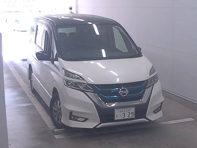 2516 NISSAN SERENA HFC27 2018 г. (NAA Fukuoka)