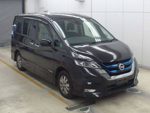 29 NISSAN SERENA HFC27 2018 г. (NAA Osaka)