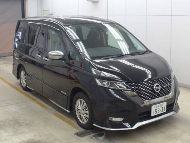 68 NISSAN SERENA HFC27 2018 г. (NAA Osaka)