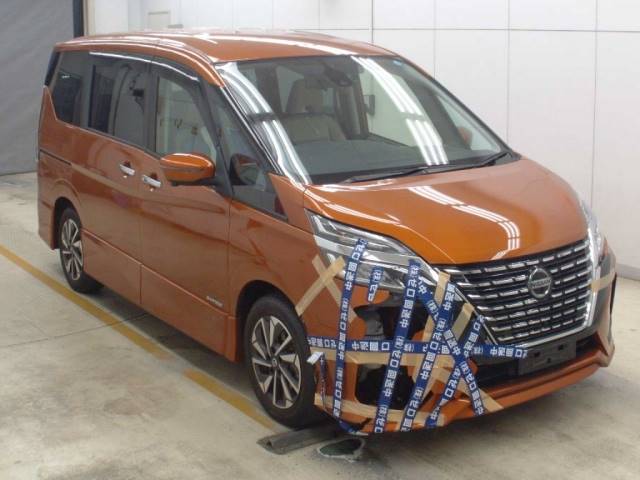 8012 NISSAN SERENA GFC27 2020 г. (NAA Osaka)