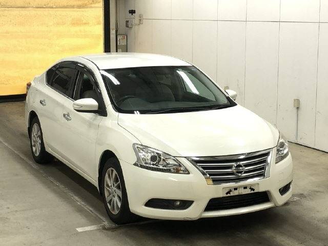 3006 NISSAN SYLPHY TB17 2015 г. (IAA Osaka)