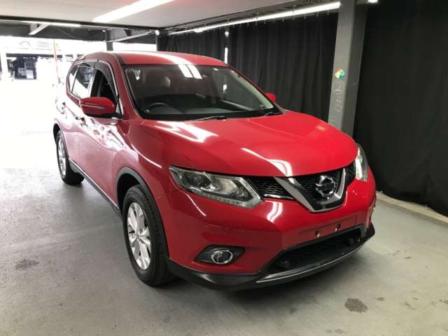 1064 NISSAN X-TRAIL NT32 2017 г. (NISSAN Osaka)