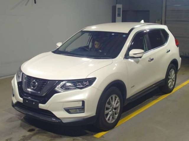 12100 NISSAN X-TRAIL HNT32 2018 г. (TAA Yokohama)